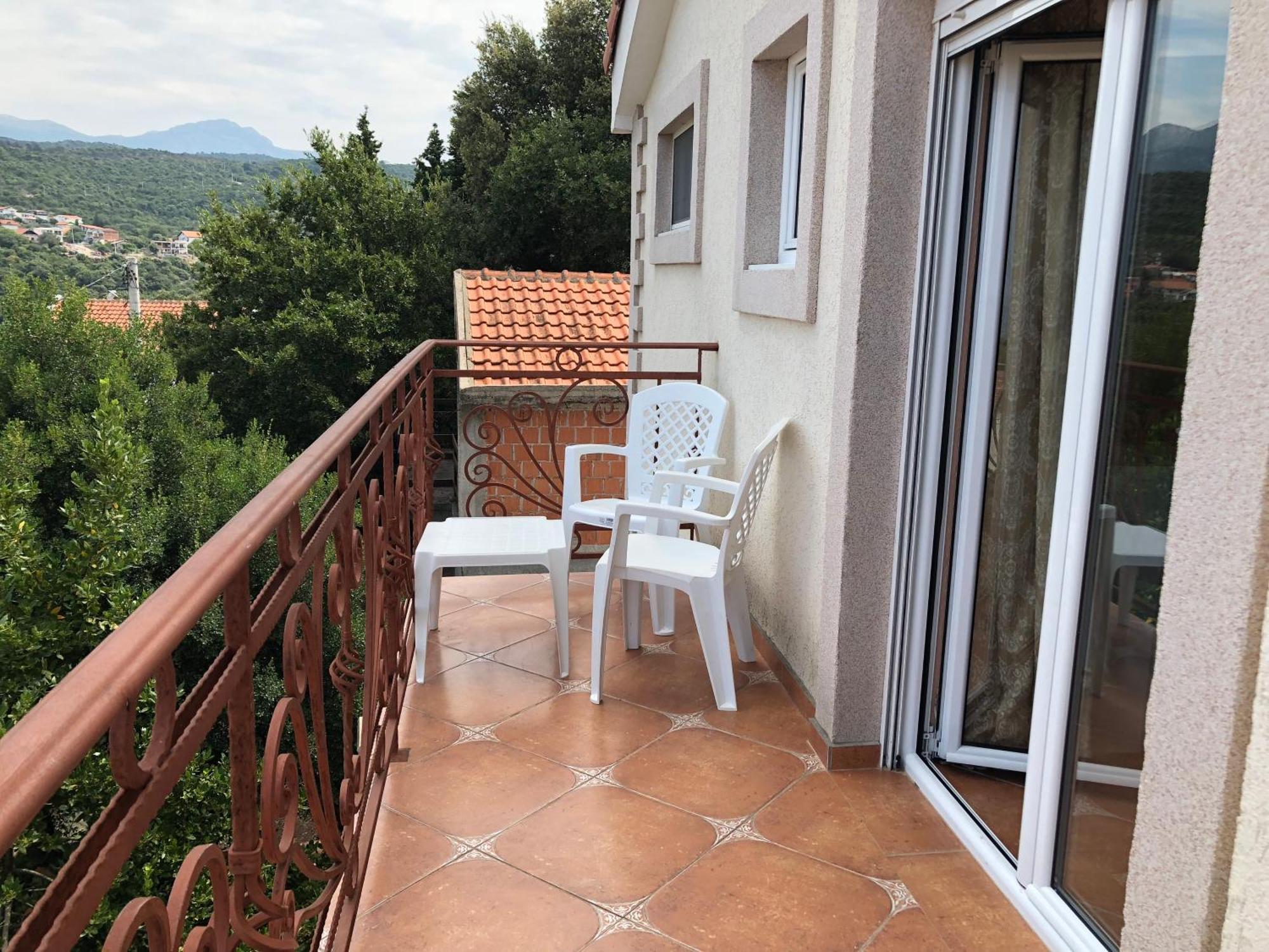 Apartments Delcheva Утеха Екстериор снимка